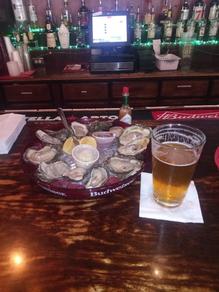 1 Dozen Raw Oysters